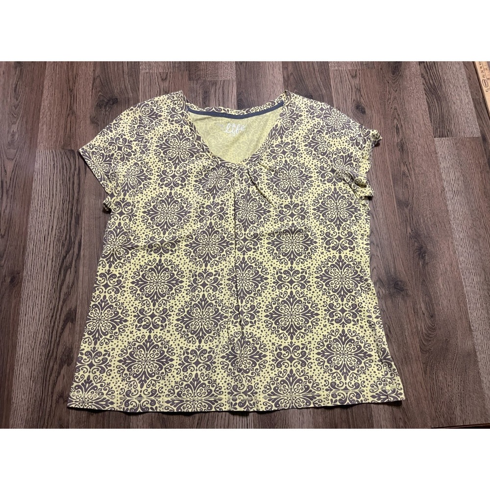 LIFE Shirt, Women's Size XL, Yellow Gray, Floral, V-neck, Short Sleeve
